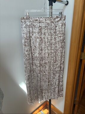 DKNY Neutral Printed & Pleated Maxi Skirt